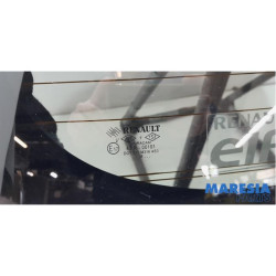 Renault - Clio - Tailgate
