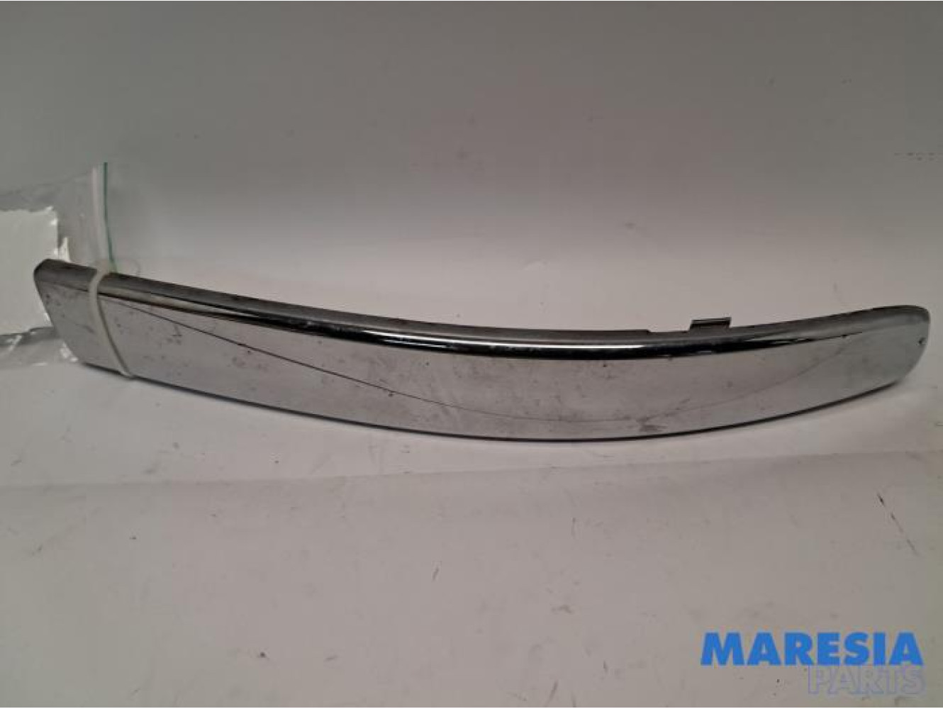 Fiat - 500 - Front bumper strip, right
