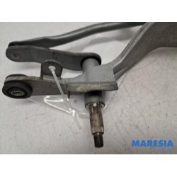 Fiat - 500 - Wiper mechanism