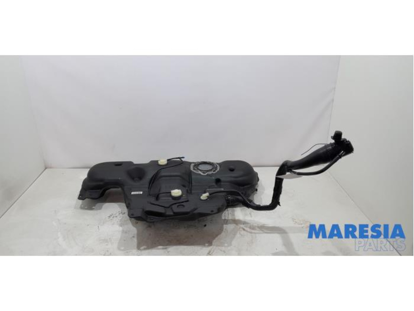 Renault - Megane - Tank
