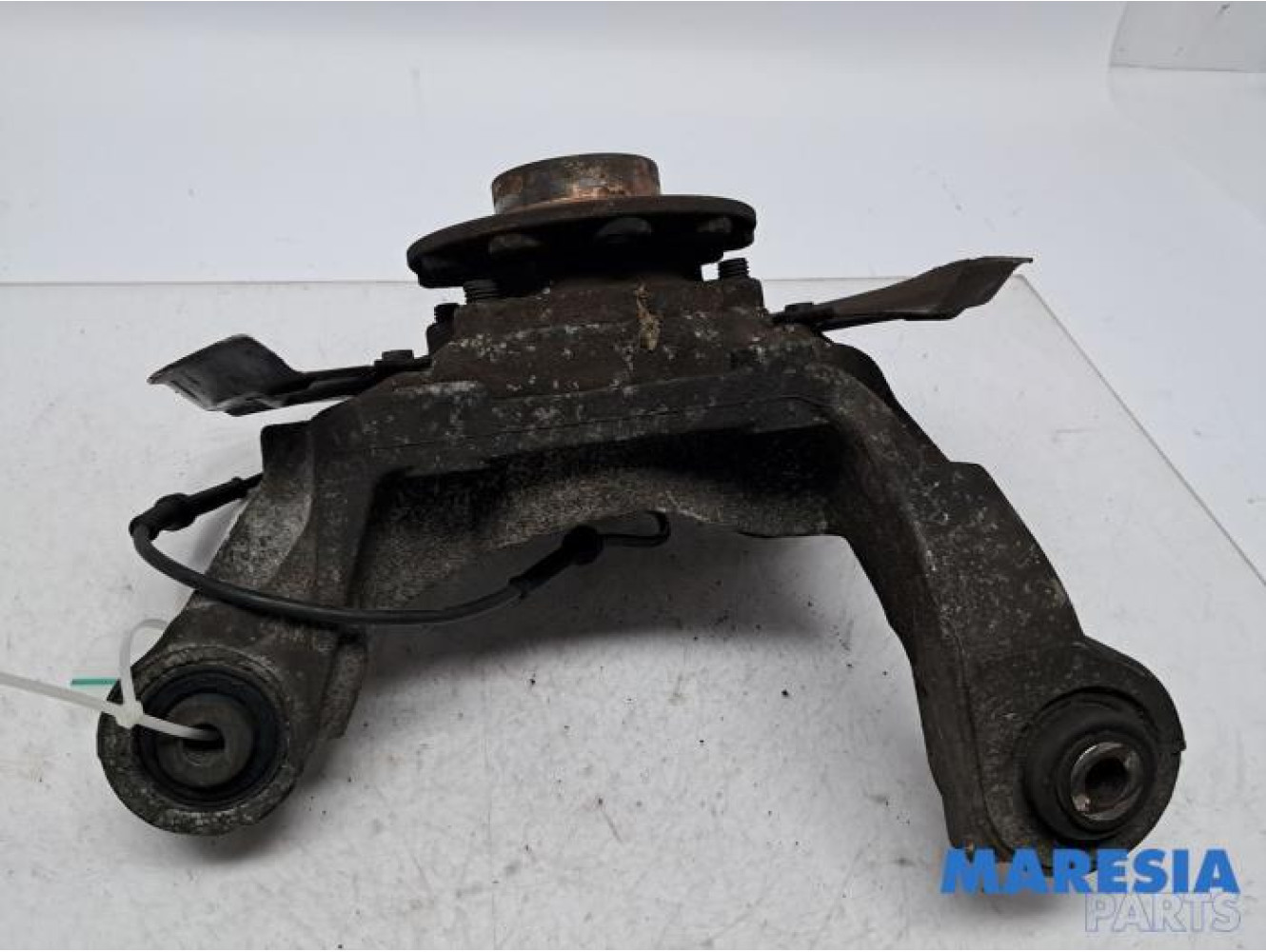 Alfa Romeo - 159 - Knuckle, rear right
