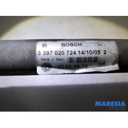 Alfa Romeo - 159 - Wiper mechanism