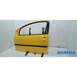 Peugeot - 107 - Tür 2-türig links
