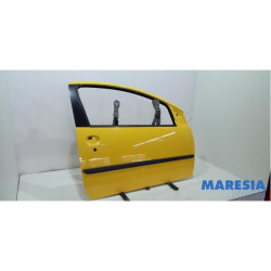 Peugeot - 107 - Door 2-door, right