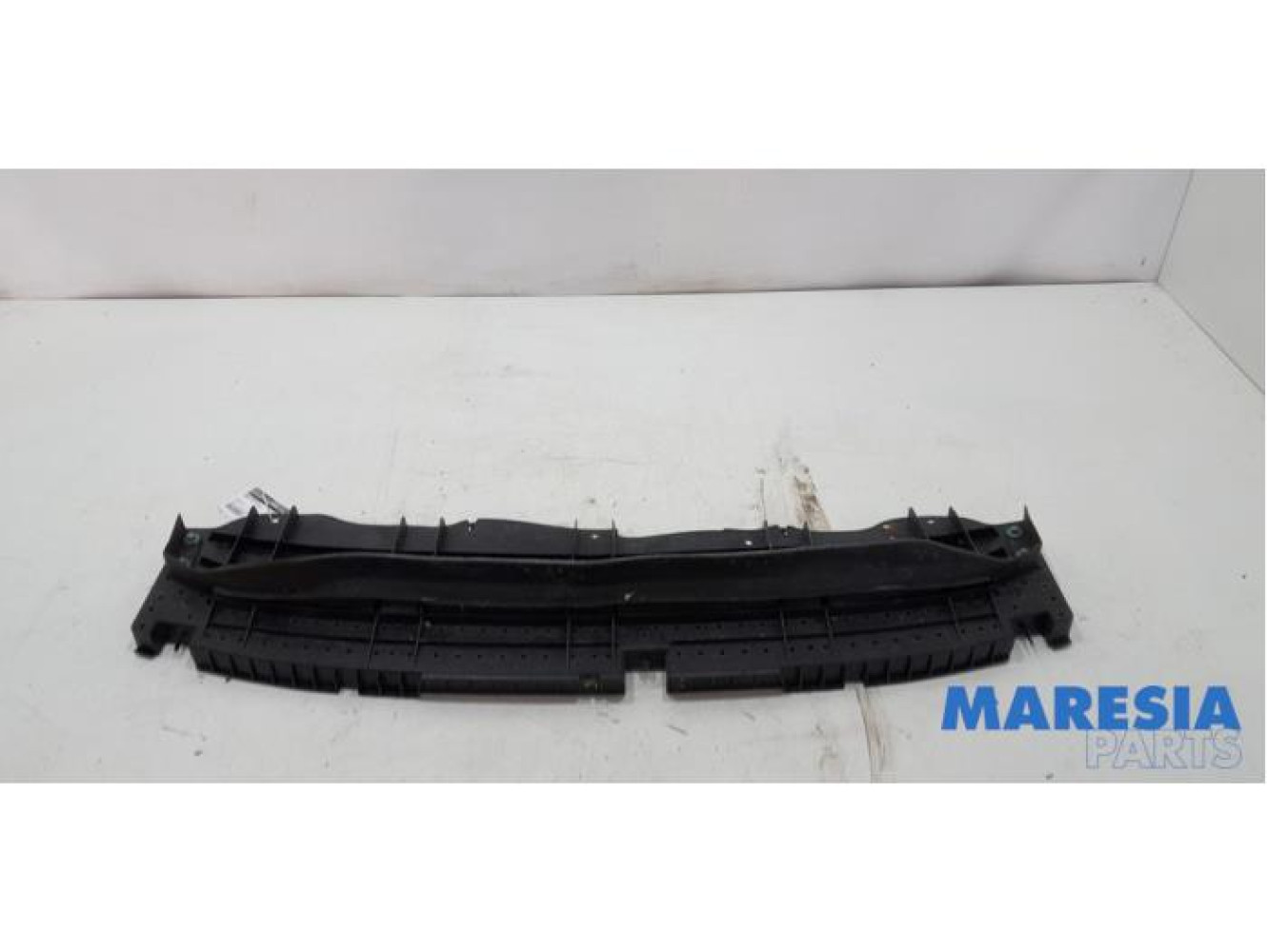 Peugeot - 107 - Bumper bottom