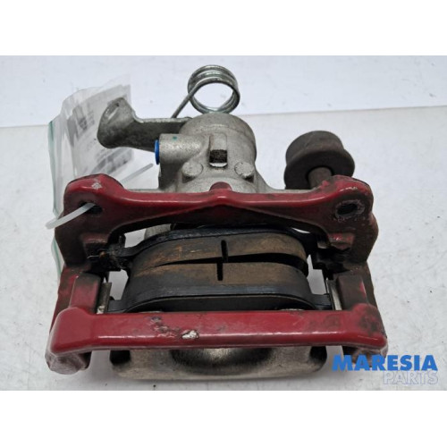 Alfa Romeo - Giulietta - Rear brake calliper, right