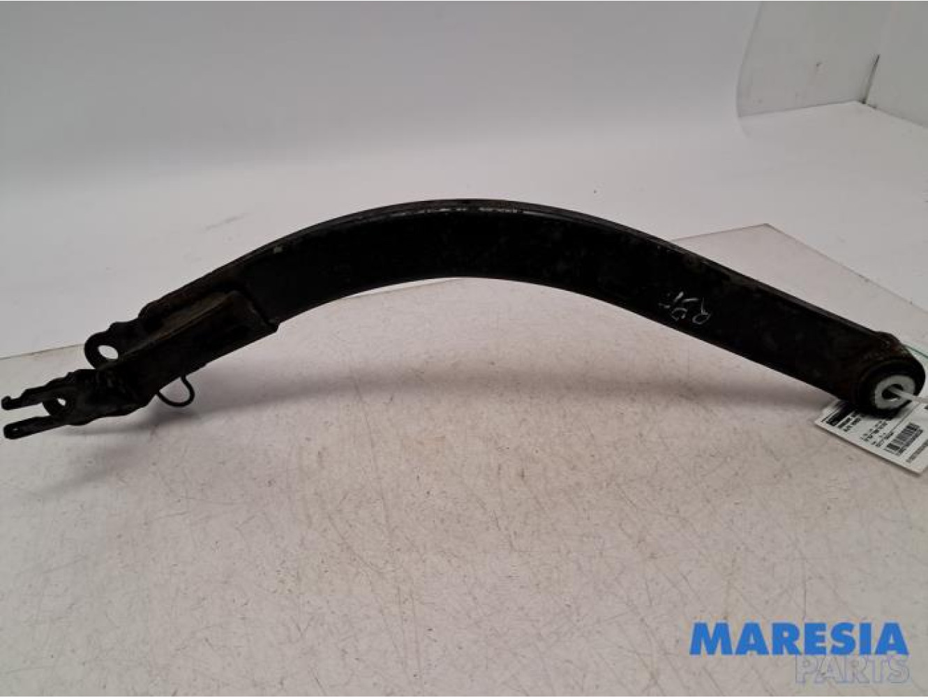 Alfa Romeo - Giulietta - Querlenker oben rechts hinten