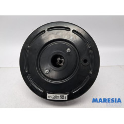 Renault - Trafic - Brake servo