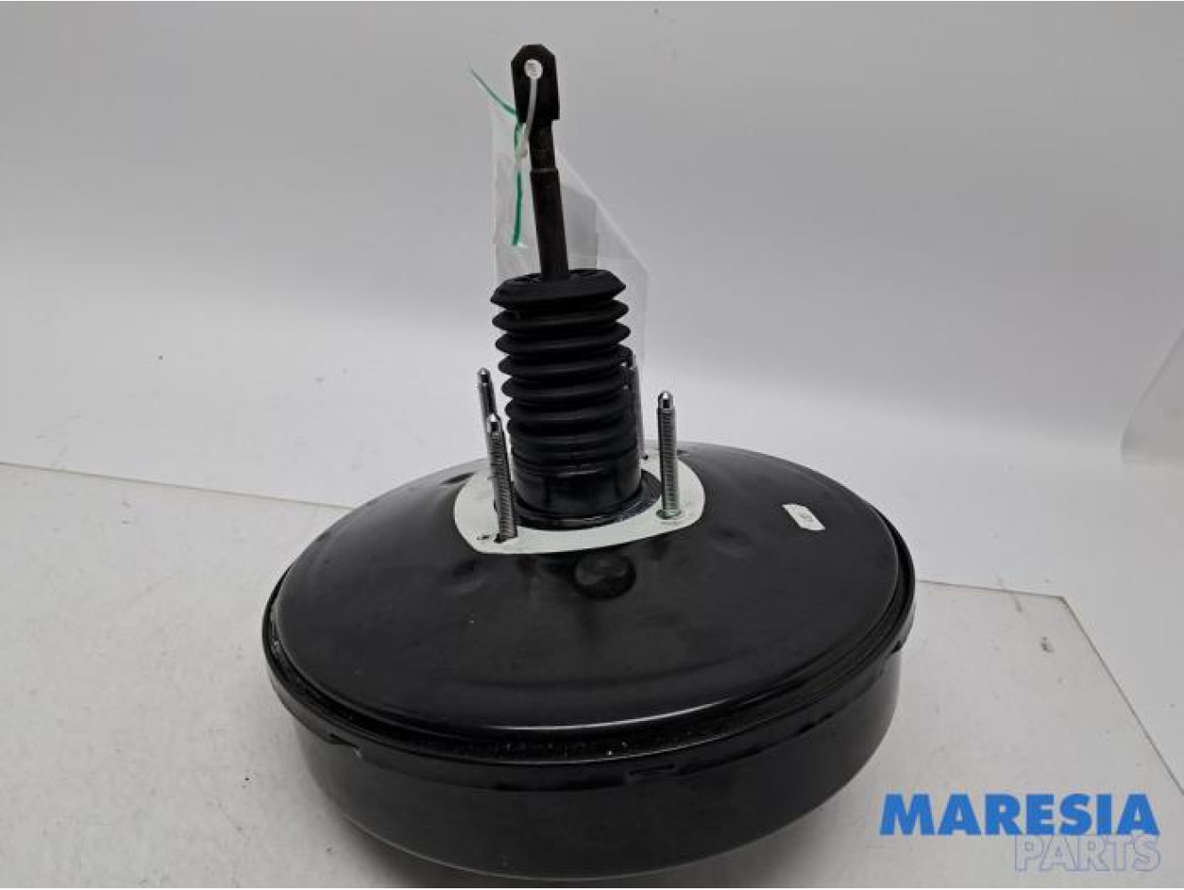 Renault - Trafic - Brake servo