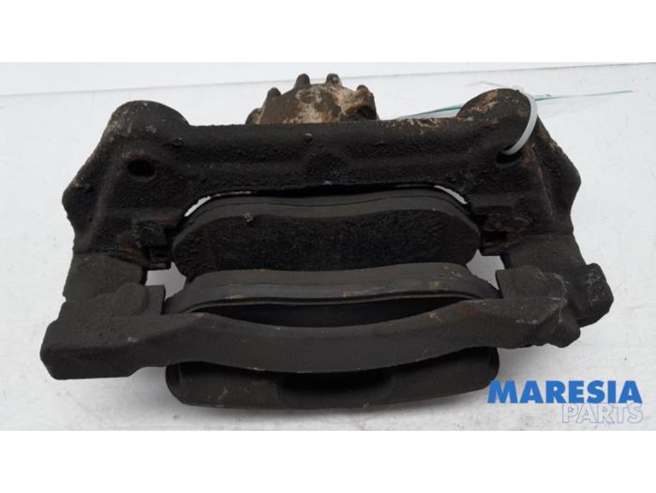 Renault - Trafic - Front brake calliper, left
