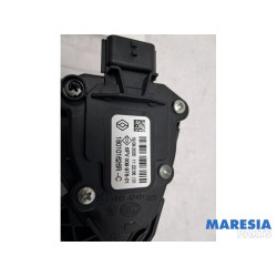 Opel - Movano - Accelerator pedal