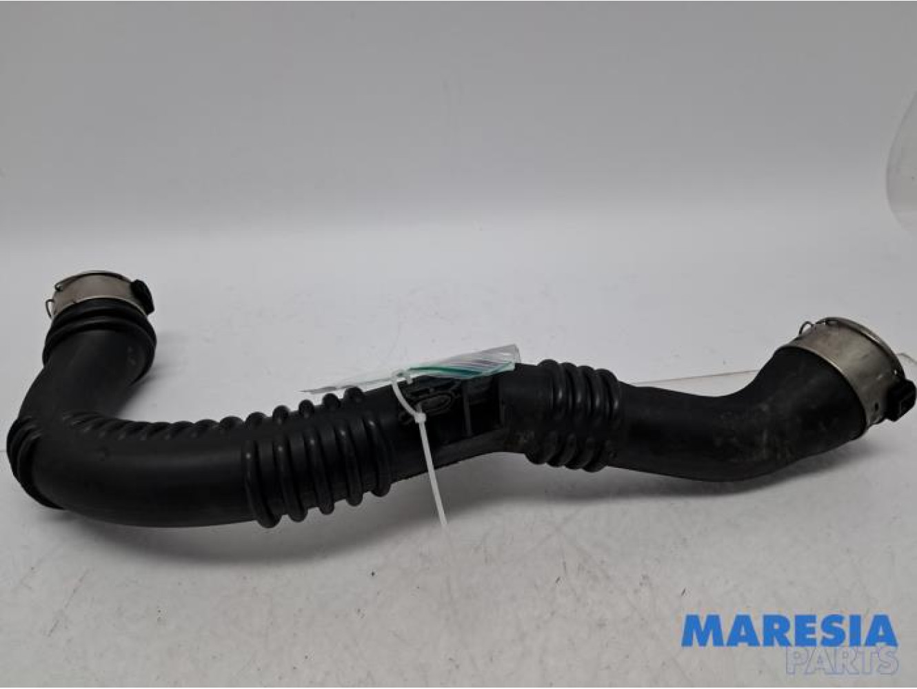 Renault - Trafic - Intercooler Buis