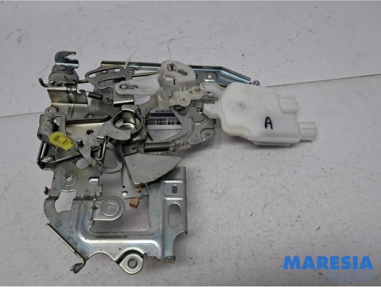 Opel - Movano - Minibus/van rear door lock mechanism