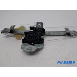 Renault - Clio - Rear door window mechanism 4-door, left