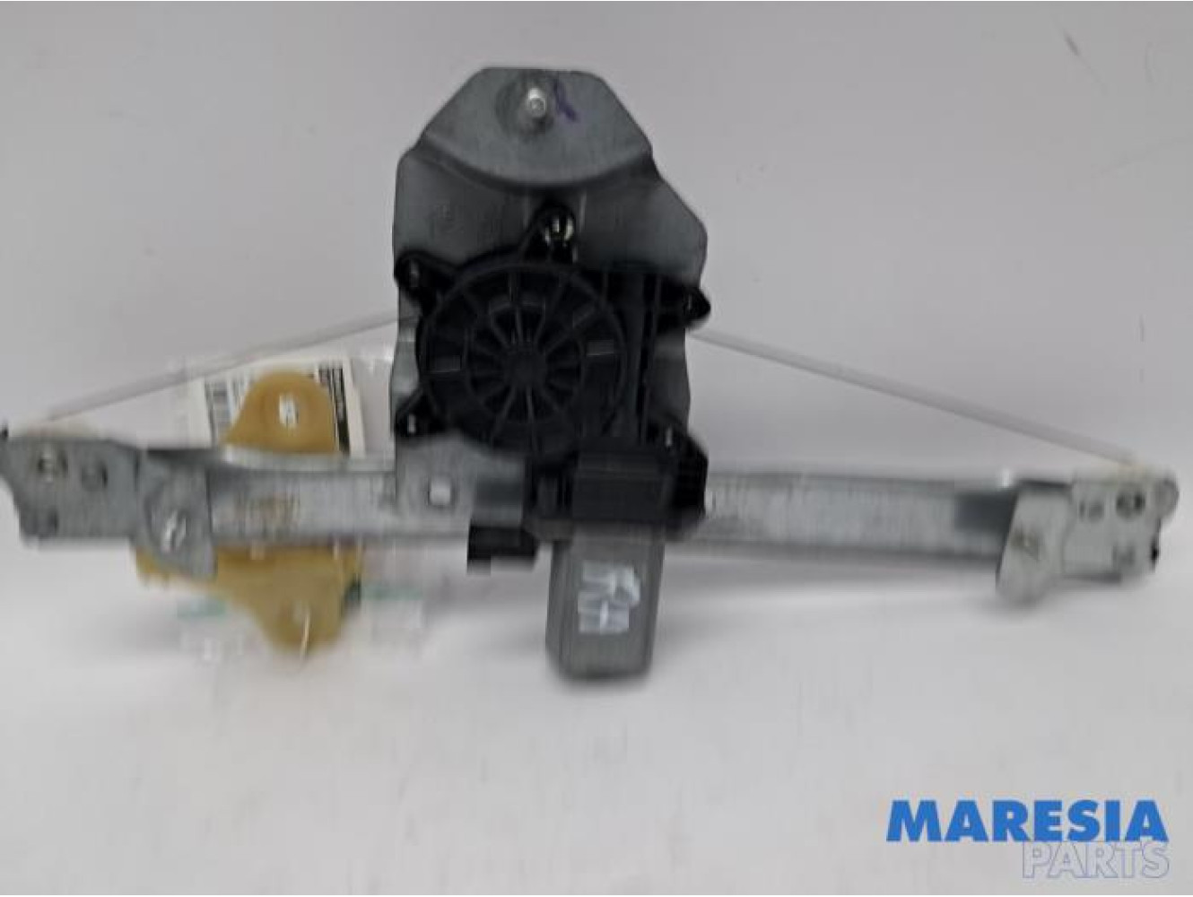 Renault - Clio - Rear door window mechanism 4-door, right