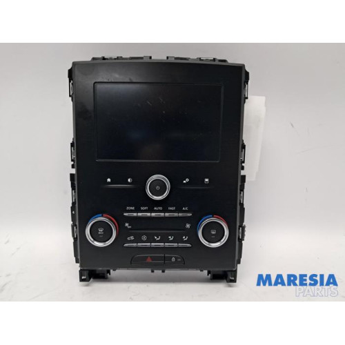 Renault - Megane - Display Interieur