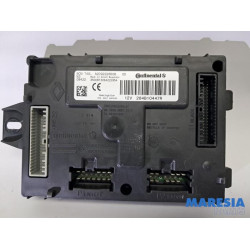 Renault - Clio - Engine management computer