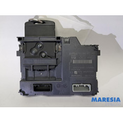 Renault - Clio - Engine management computer