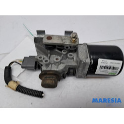 Renault - Clio - Front wiper motor