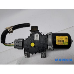 Renault - Clio - Front wiper motor