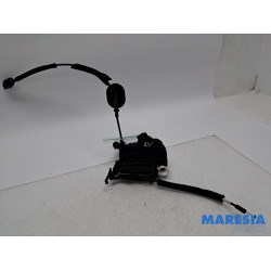 Renault - Clio - Door lock mechanism 4-door, front left