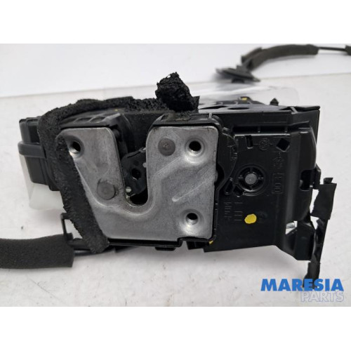 Renault - Clio - Door lock mechanism 4-door, front left