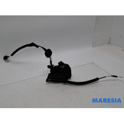 Renault - Clio - Rear door lock mechanism 4-door, left