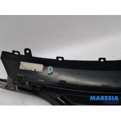 Renault - Megane - Grille