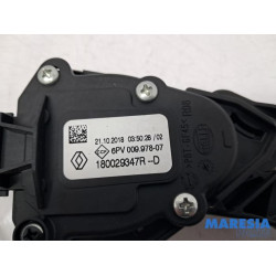 Renault - Clio - Accelerator pedal