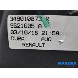 Renault - Clio - Gear stick