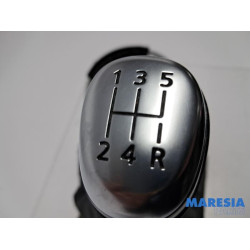 Renault - Clio - Gear stick