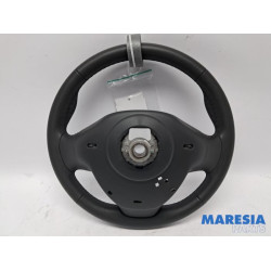 Renault - Clio - Steering wheel