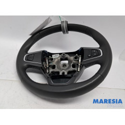 Renault - Clio - Steering wheel