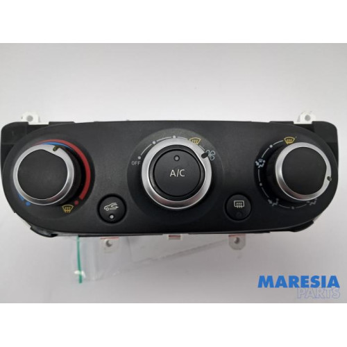 Renault - Clio - Heater control panel