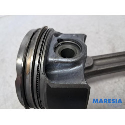 Renault - Clio - Piston