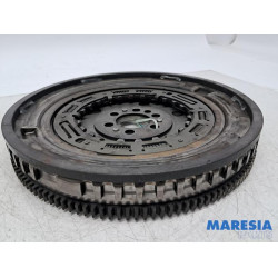 Renault - Clio - Flywheel