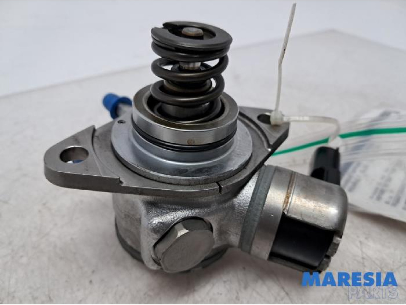 Renault - Clio - Kraftstoffpumpe Mechanisch