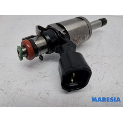 Renault - Clio - Injector (petrol injection)