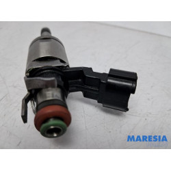 Renault - Clio - Injector (petrol injection)