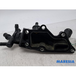 Renault - Clio - Thermostat housing