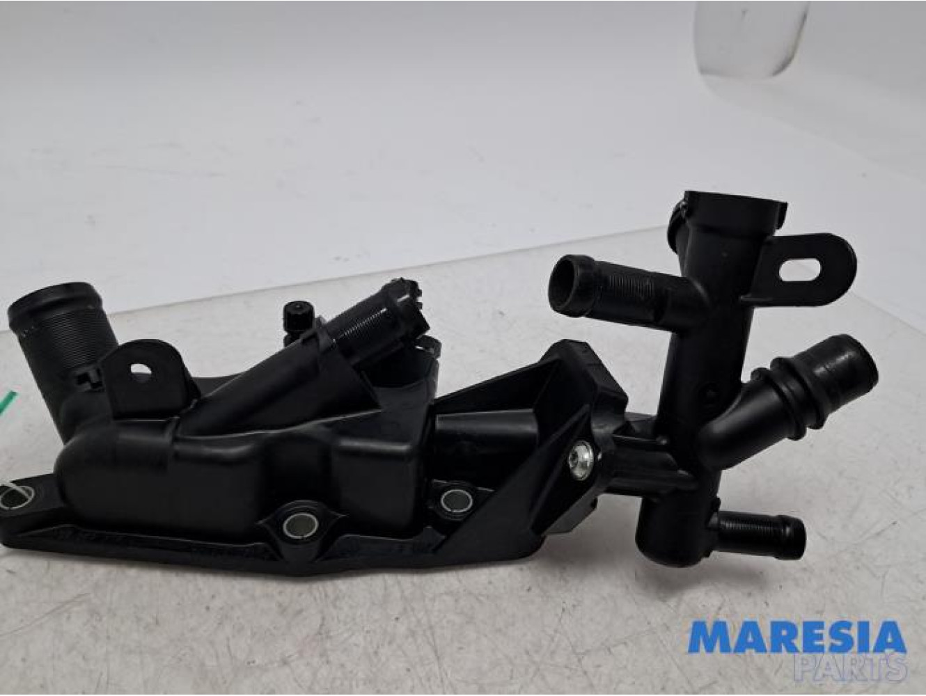 Renault - Clio - Thermostat housing