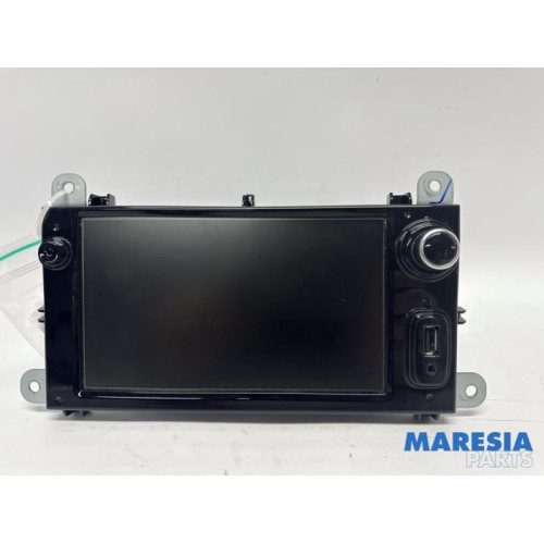 Renault - Clio - Navigation system