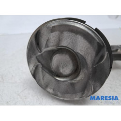 Citroen - DS3 - Connecting rod