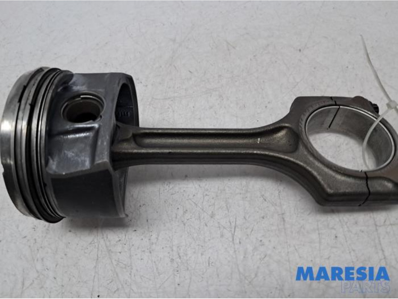 Citroen - DS3 - Connecting rod