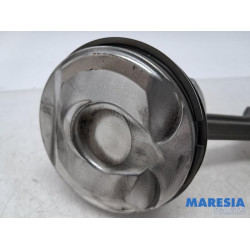 Citroen - DS3 - Connecting rod