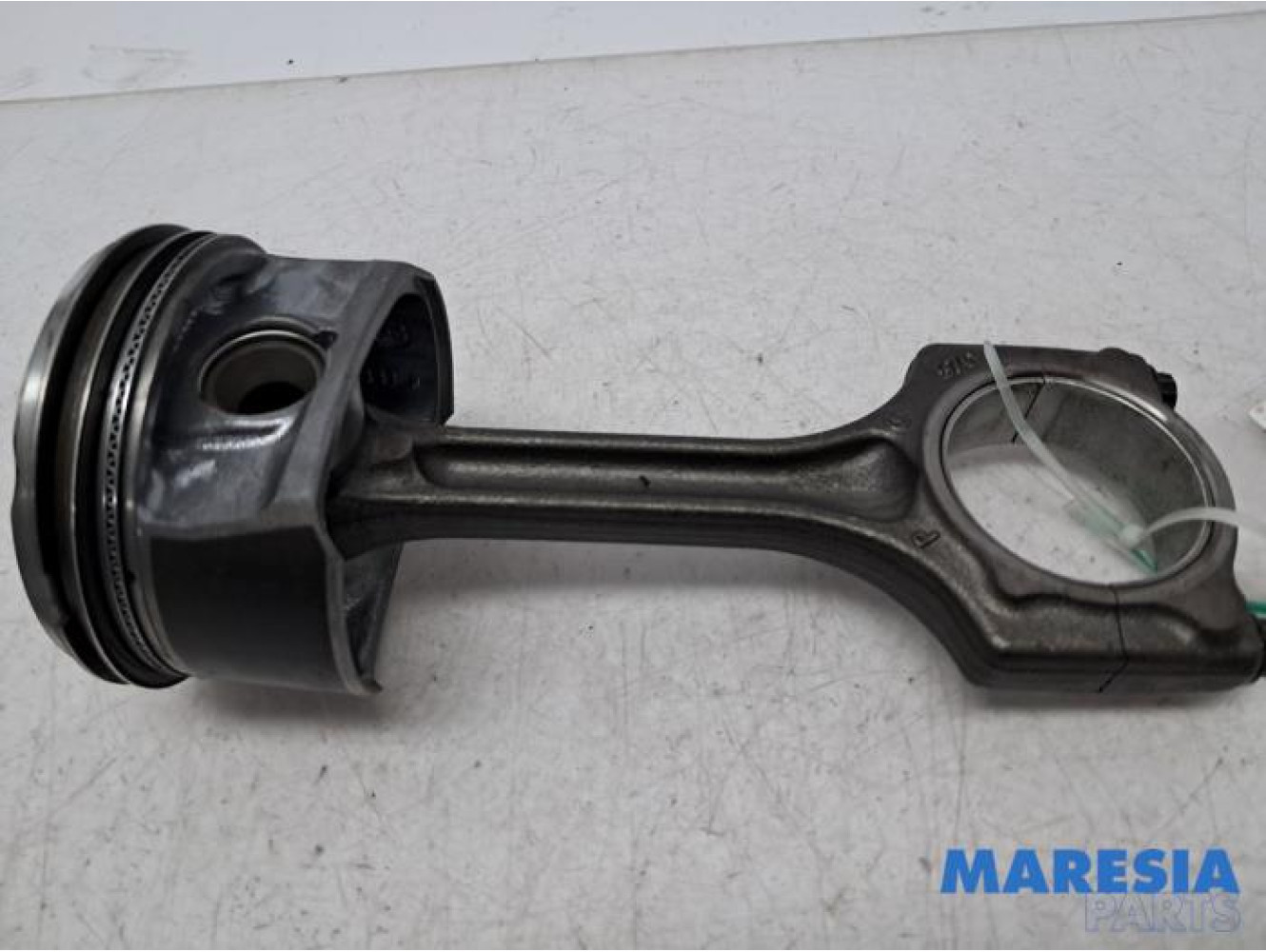 Citroen - DS3 - Connecting rod