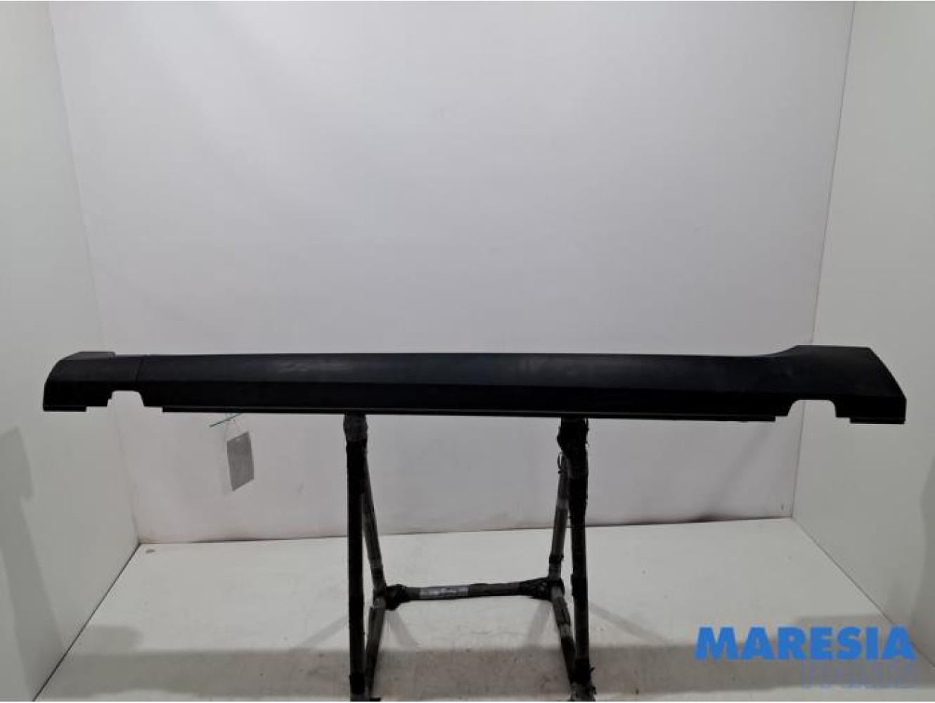 Peugeot - 2008 - Door sill left