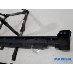 Peugeot - 2008 - Door sill left