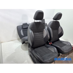 Peugeot - 2008 - Bekleding Set (compleet)