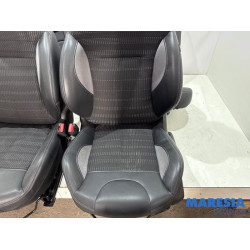 Peugeot - 2008 - Bekleding Set (compleet)